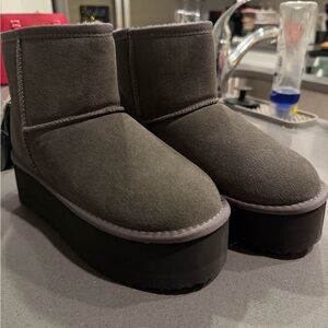 Women's Gray Platform Ankle Boots